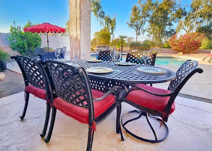 Upgraded Golf Oasis, Heated Pool, Bbq Pet Friendly *